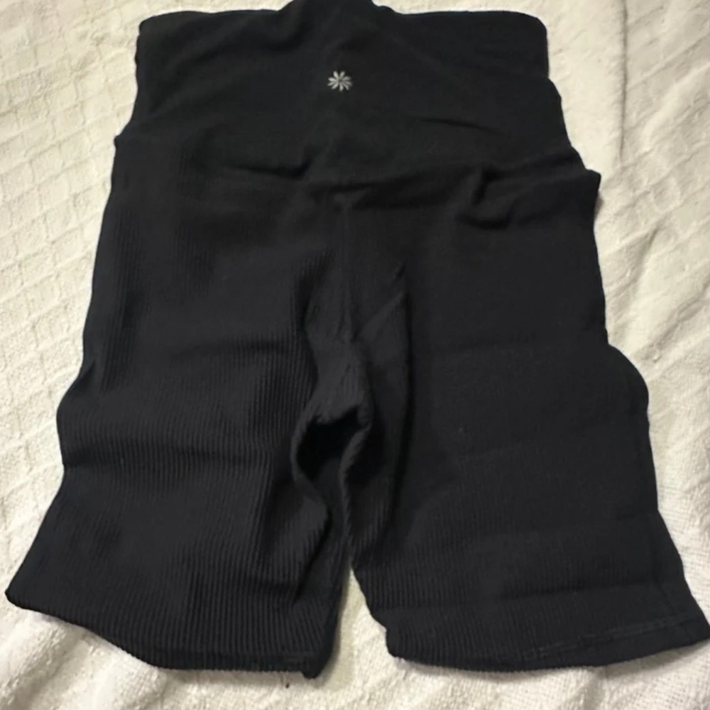 Athleta ribbed bike shorts xs black